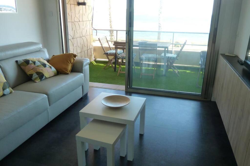 Front De Mer - Emplacement Prise - T2 Moderne Et Climatise - Tout A Pied Bandol Buitenkant foto